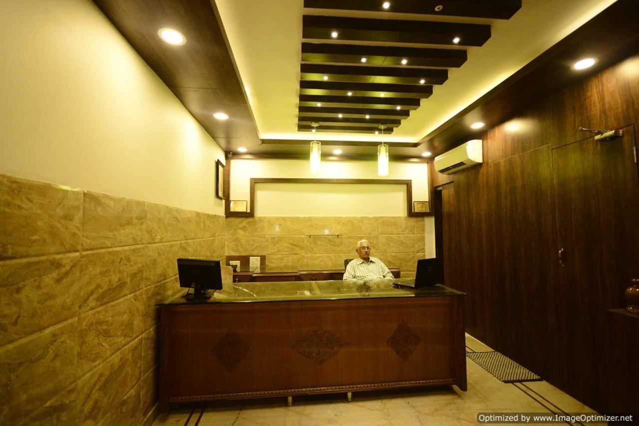 Hotel Mehra Inn أمريتسار المظهر الخارجي الصورة
